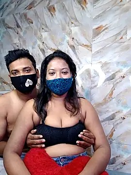 Snapshot of hornyzinia123 chatting on 09-19-25, 09:54 hornyzinia123 online show from 09-19-25, 09:54