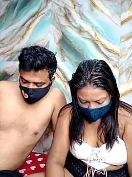 Snapshot of hornyzinia123 chatting on 10-15-25, 04:34 hornyzinia123 online show from 10-15-25, 04:34