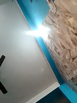 hornyzinia123 online show from 02-18-26, 03:13