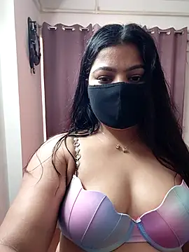 Snapshot of Aavya_007 chatting on 05-11-26, 03:56 Aavya 007 online show from 05-11-26, 03:56