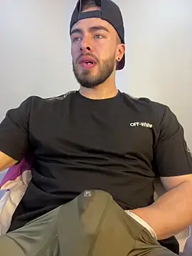 MaxDell online show from 04-26-26, 04:10