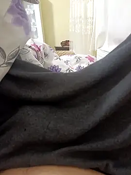 byemre09 online show from 02-16-26, 05:42