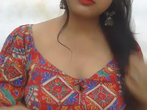 POOJA 199 online show from 10-06-25, 07:28