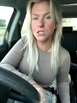 Charleigh xx online show from 09-09-25, 05:51