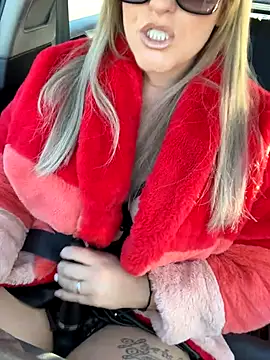 Charleigh xx online show from 11-25-25, 12:05