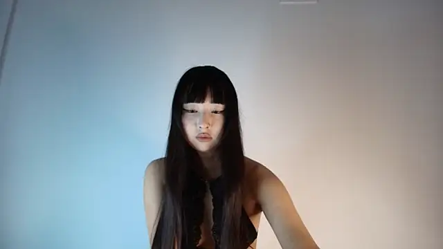 Ji yen online show from 10-28-25, 12:03