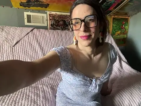 Snapshot of mayra_mayhem chatting on 02-11-26, 06:57 mayra mayhem online show from 02-11-26, 06:57