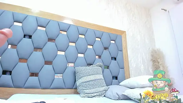 crystal sm online show from 03-14-26, 03:12