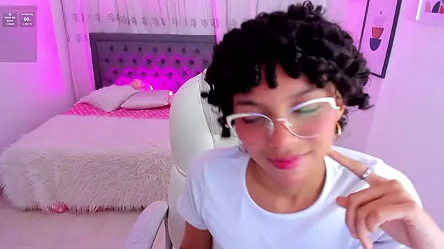 aitana kahlo online show from 09-12-25, 10:48