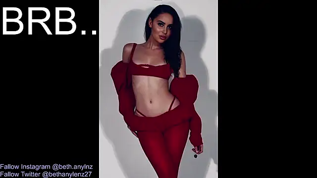 bethanyLenz online show from 11-19-25, 02:17