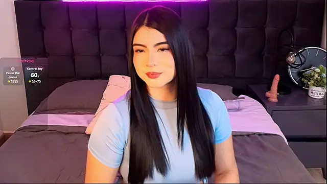 Sweety Nicole  online show from 12-18-25, 05:46