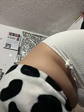 Nicol V online show from 01-18-26, 05:22