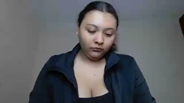 Snapshot of ALANA_150 chatting on 06-10-26, 01:32 ALANA 150 online show from 06-10-26, 01:32