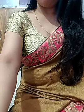 Snapshot of roshni_agrawal0 chatting on 10-27-25, 01:04 roshni agrawal0 online show from 10-27-25, 01:04