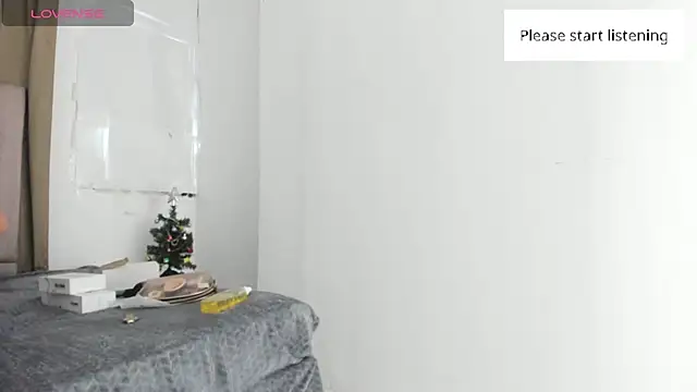 Snapshot of Lady_miss___ chatting on 11-28-25, 12:52 Lady miss online show from 11-28-25, 12:52