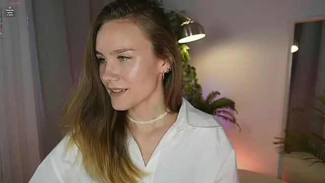  Clare Florence  online show from 10-10-25, 01:32