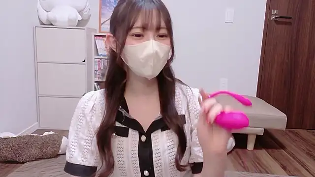 MOEMOE-Q online show from 09-27-25, 03:39