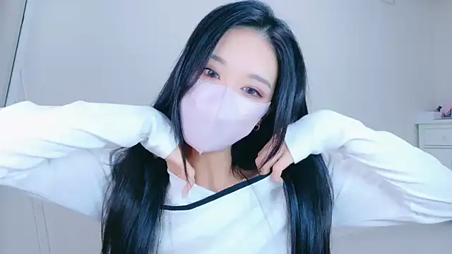 Snapshot of ramuchan_desu chatting on 11-09-25, 01:37 ramuchan desu online show from 11-09-25, 01:37