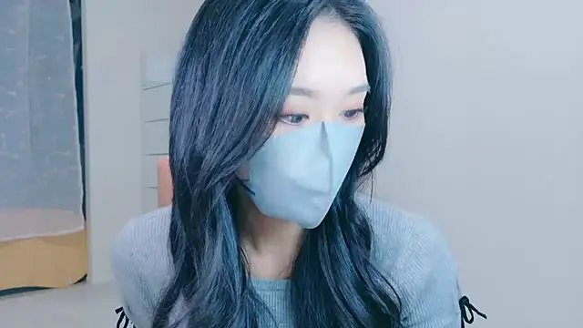 Snapshot of ramuchan_desu chatting on 11-20-25, 01:28 ramuchan desu online show from 11-20-25, 01:28