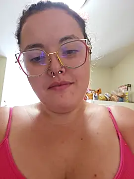 nuttiebuddy1 online show from 09-08-25, 07:35