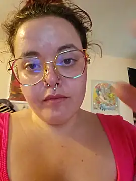 nuttiebuddy1 online show from 09-19-25, 09:26