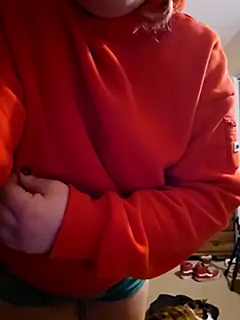 nuttiebuddy1 online show from 10-04-25, 04:21