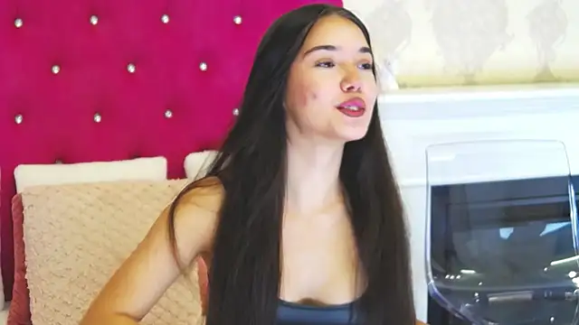 AlexisDevine online show from 10-06-25, 04:21