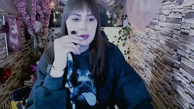 Snapshot of Amanda_Bright_ chatting on 10-01-25, 06:30 Amanda Bright online show from 10-01-25, 06:30