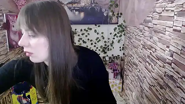 Snapshot of Amanda_Bright_ chatting on 10-07-25, 06:54 Amanda Bright online show from 10-07-25, 06:54