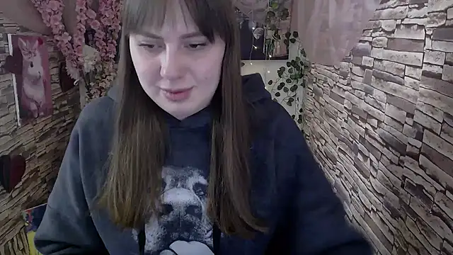 Snapshot of Amanda_Bright_ chatting on 10-11-25, 11:09 Amanda Bright online show from 10-11-25, 11:09