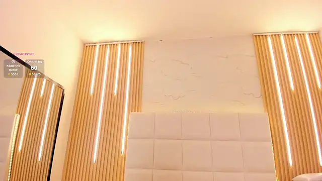 Snapshot of Elody_rousse chatting on 11-13-25, 12:26 Elody rousse online show from 11-13-25, 12:26