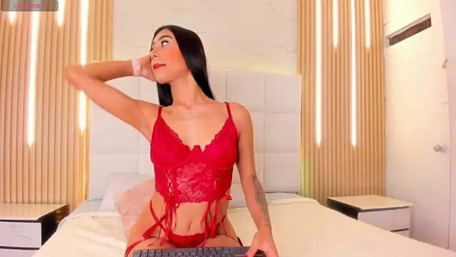 Snapshot of Elody_rousse chatting on 12-14-25, 11:59 Elody rousse online show from 12-14-25, 11:59