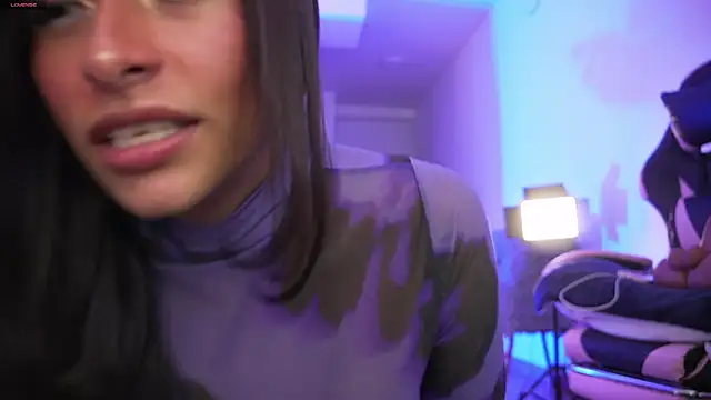 AnnieCouperr online show from 02-15-26, 07:43