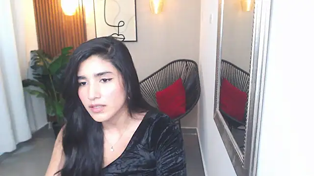 Lia Mar  online show from 04-24-26, 06:10