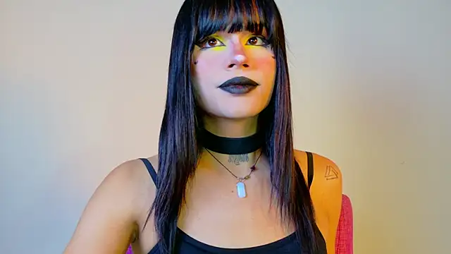 NATASHAA WINZ online show from 11-14-25, 08:35