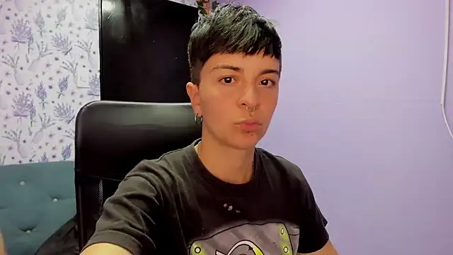  Hannah Hot online show from 10-08-25, 01:47