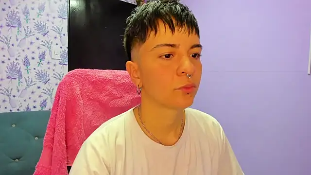  Hannah Hot online show from 10-12-25, 01:59