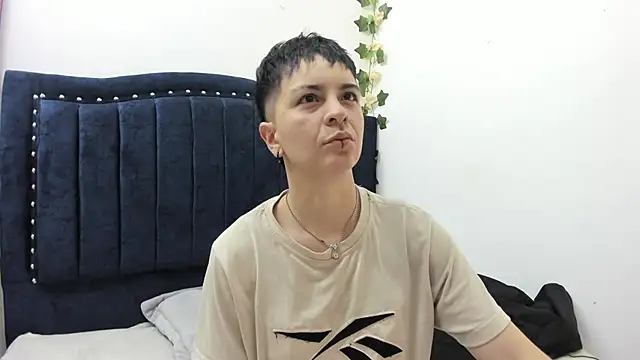  Hannah Hot online show from 11-27-25, 01:40