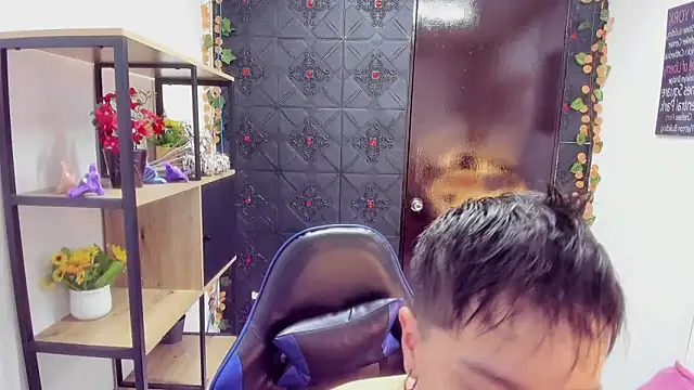  Hannah Hot online show from 04-28-26, 02:38