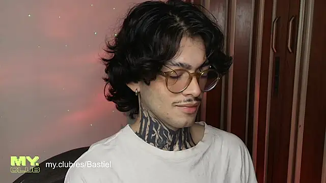 Mihail leroy online show from 05-02-26, 12:37