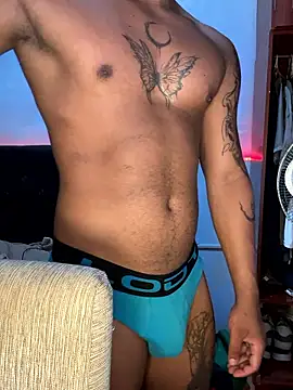 AlexBrasua online show from 01-12-26, 12:05