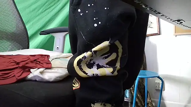 MasterDaddyCool online show from 09-11-25, 06:08