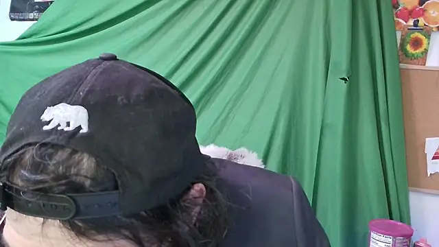 MasterDaddyCool online show from 10-22-25, 04:46