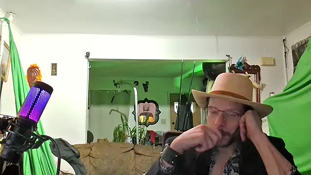 MasterDaddyCool online show from 10-30-25, 09:26