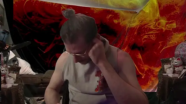 MasterDaddyCool online show from 12-20-25, 05:42