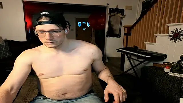 Snapshot of MasterDaddyCool chatting on 06-03-26, 12:24 MasterDaddyCool online show from 06-03-26, 12:24