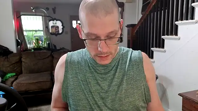 Snapshot of MasterDaddyCool chatting on 06-14-26, 09:28 MasterDaddyCool online show from 06-14-26, 09:28