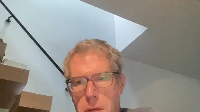 choupipat1 online show from 09-17-25, 06:04