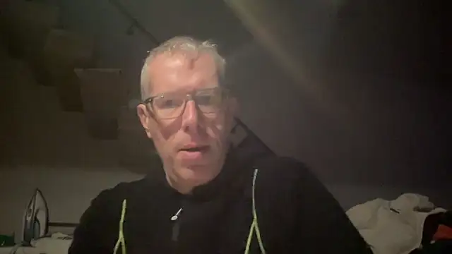 choupipat1 online show from 10-02-25, 05:25