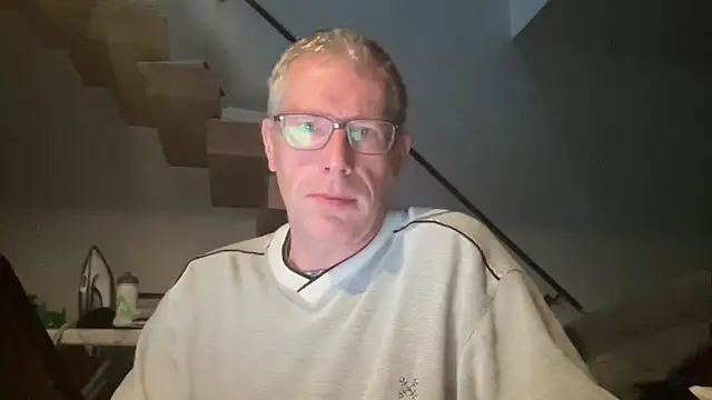 choupipat1 online show from 10-29-25, 06:37